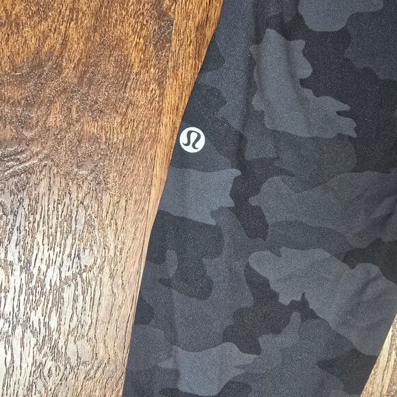 Lululemon Swift Speed High-Rise Tight 28" - Camo - Size 8 - Style # W5CY3S - Picture 9 of 10